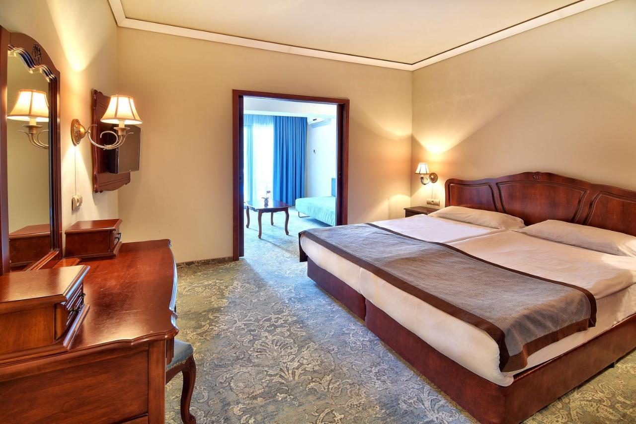 Aquaclub Grifid Hotel Bolero ゴールデンサンド エクステリア 写真